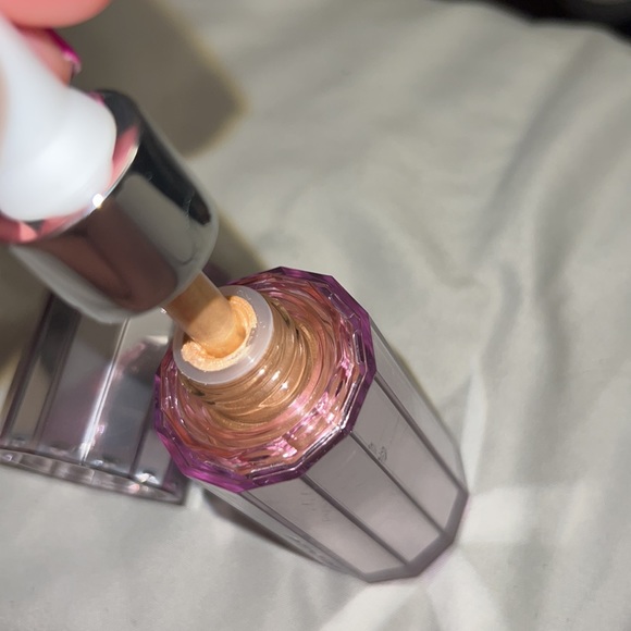 About - Face Highlighter - Picture 5 of 5